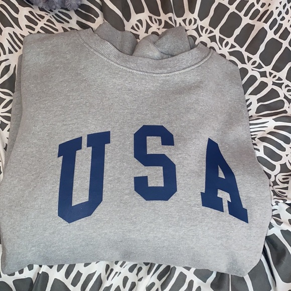 USA grey long sleeve sweat shirt
